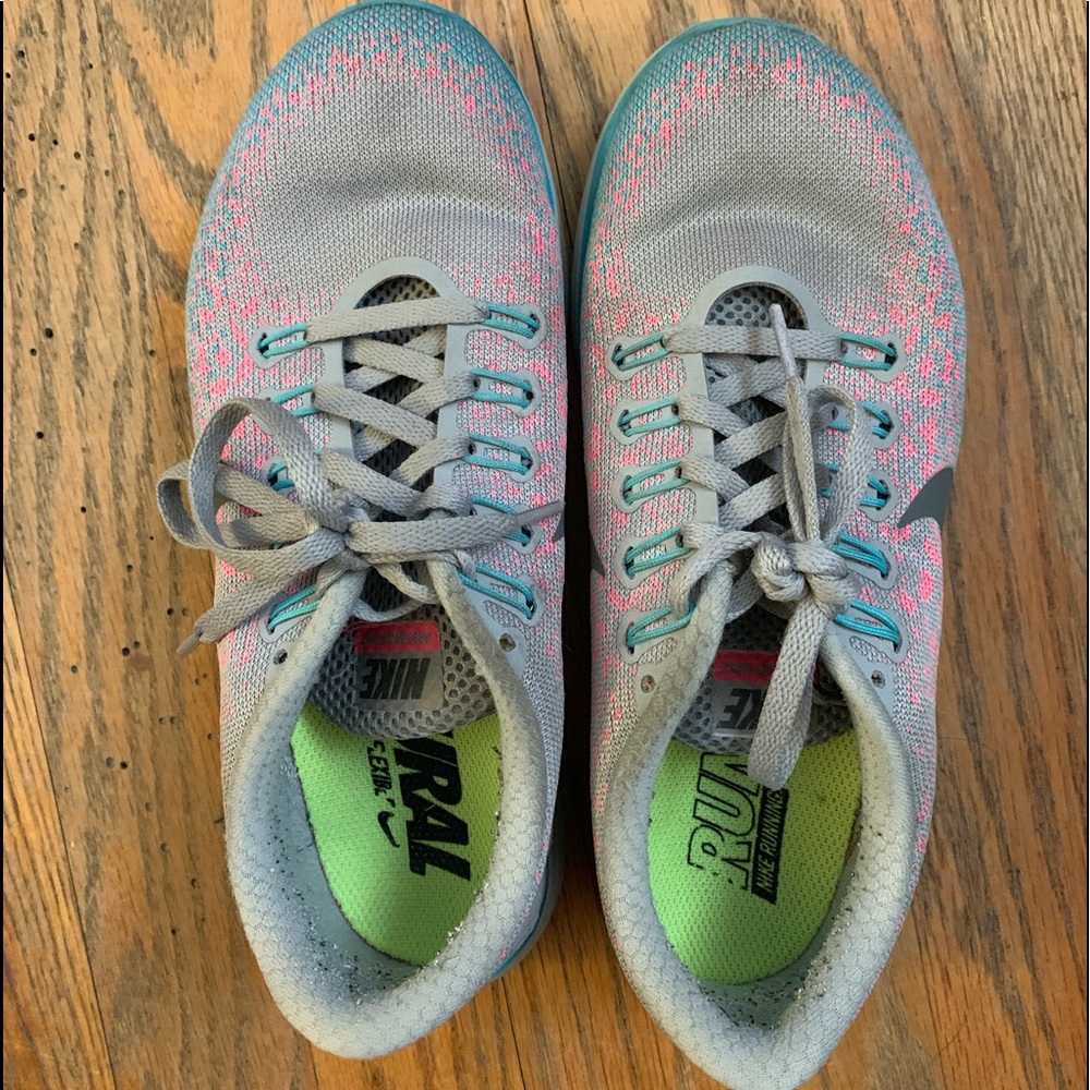 Nike Free Runs